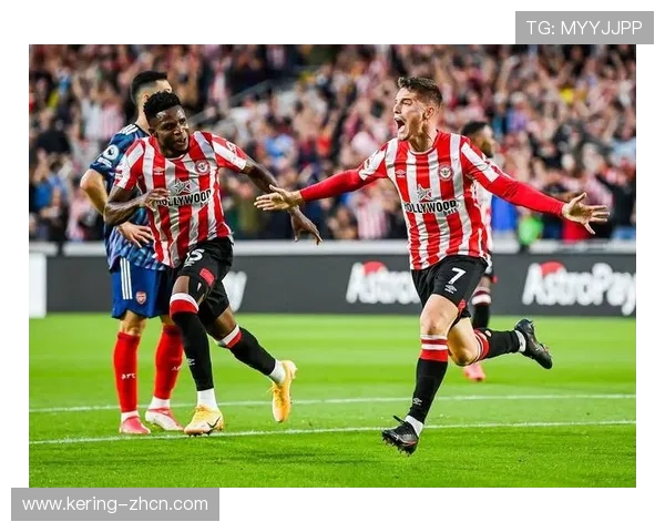 布莱顿2-1布伦特福德，辛谢尔伍德凌空斩定胜局