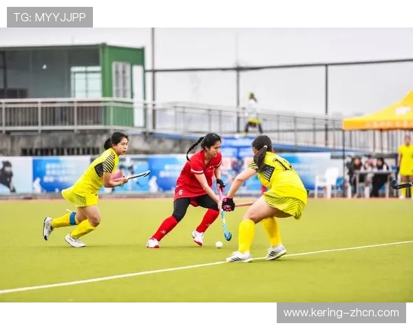 四川省青少年棒球冠军杯赛甲组前三：泸州、德阳、成都